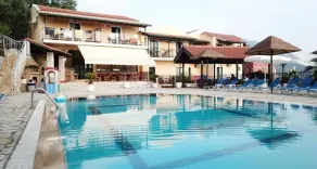 Kerkyra Studios & Apartments - Piscine