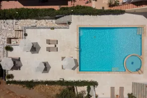 Adonis Hotel - Basseng