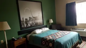 Super 8 by Wyndham Pontoon Beach IL/St. Louis MO Area - Chambre
