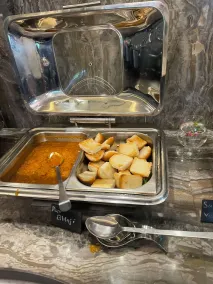 Temple View Badrinath House - Ristorante