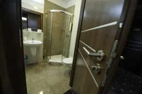 Hotel Rad - Bathroom