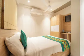Treebo MR Motel, 10 Mins To Airport - Room