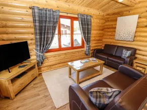 Pine Lodge - Interior