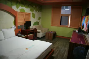 New Grand Hotel - Zimmer