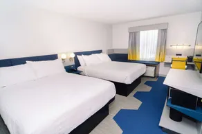 Microtel Inn & Suites by Wyndham Macedon - Chambre