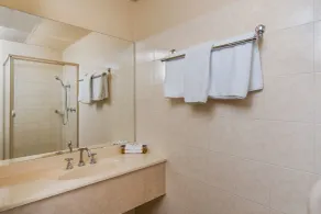 Comfort Inn Regal Park - Salle de bain