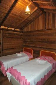 Mencuna Konaklari - Room