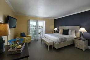 Pismo Lighthouse Suites - Room