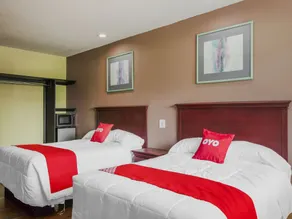 OYO Superior Budget Inn Bartow - Habitación