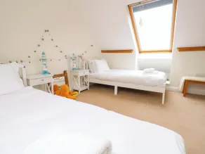 Garden Retreat - Room