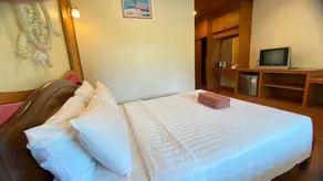 Phi Phi Don Chukit Resort - Zimmer