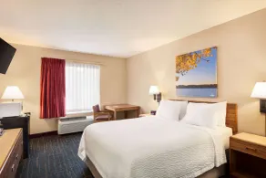 Days Inn by Wyndham Hurley - Habitación