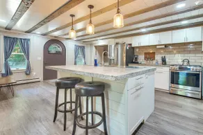 Near Beaches & Golf! All-seasons Gem in N Monmouth - Innenbereich