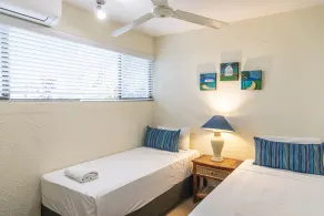 Beachfront Terraces with Onsite Reception & Check In - Chambre