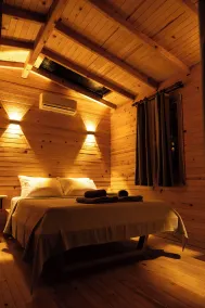 Goat Bungalow and Camping - Room
