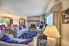 12 Mi to Hersheypark: Family Home w/ Deck! - Interiør