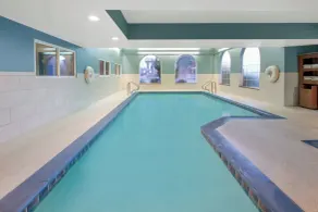 Holiday Inn Express Hotel & Suites Bishop by IHG - Pool