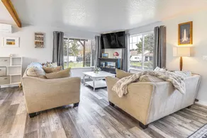 3 Mi to Beach: Oregon North Coast Retreat - Innenbereich