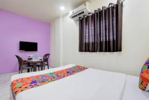 Via Chaitanya Inn - Chambre