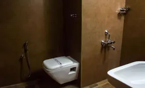 Nexstay Crystal Residency - Bathroom