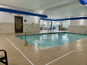 Staybridge Suites Omaha West by IHG - Piscine