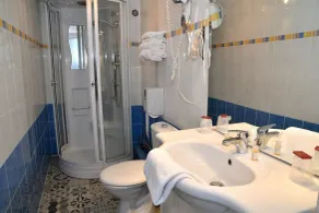 Le Renaissance - Badezimmer