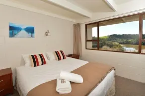 Waterfalls Estate - Motel & Campground - Zimmer