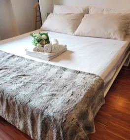 Gaia Suites - A due passi dal centro - Parcheggio privato - Room