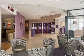 Premier Inn London Stansted Airport - Recepción