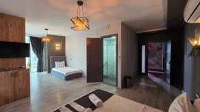WeNirvana Suit Hotel - Chambre