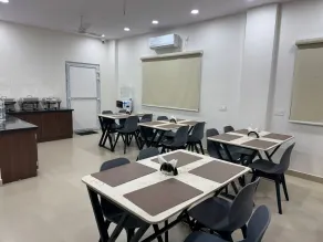 Hotel Apex Inn Hyderabad Airport - Restaurant