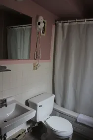 Ritz Inn Niagara - Salle de bain