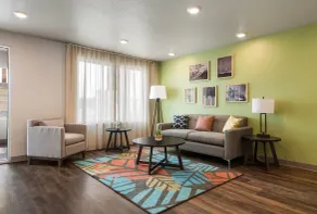 WoodSpring Suites Cocoa Beach - Rockledge - Hall