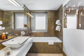 Hotel D - Basel - Boutique Hotel - Bathroom
