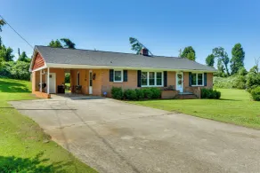 8 Mi to Clemson: Peaceful Family Home w/ Yard - Interiør