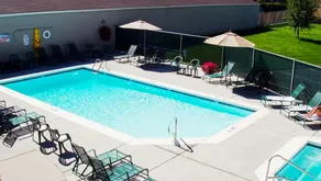 Broadway Inn Conference Center - Piscine