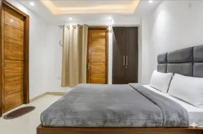 hotel aiims 20 four 7 - Quarto