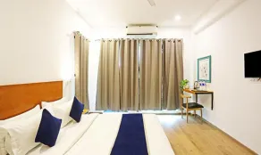 FabHotel The Runner - Camera