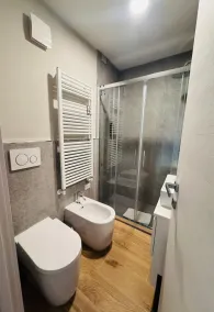 Lift Hotel  - Badezimmer