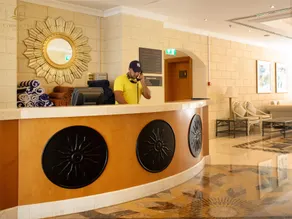 Corniche Hotel Sharjah - Reception