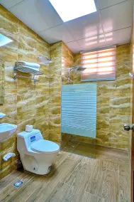 Hotel Casa Libertad - Bathroom