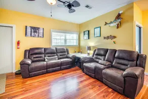 1 Mi to Lake Texoma Access: Home w/ Deck - Interiør