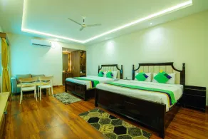 Treebo Greenland Resort Patia with Swimming Pool - Room