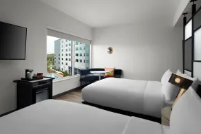 Aloft by Marriott Orlando at SeaWorld - Vue de la chambre