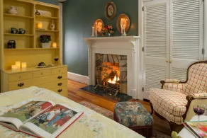 The Yellow House on Plott Creek - Værelse