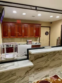 Motor City Inn & Suites - Hall