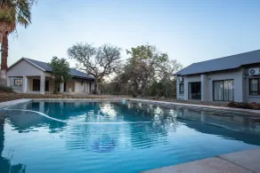 Hamiltons Lodge & Restaurant - Pool