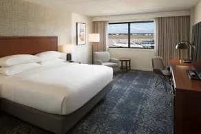 Sheraton Hartford Hotel at Bradley Airport - Rum
