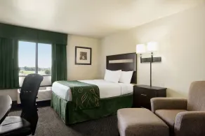 Baymont by Wyndham Glenwood - Chambre