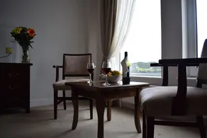 Bay View Hotel - Rum